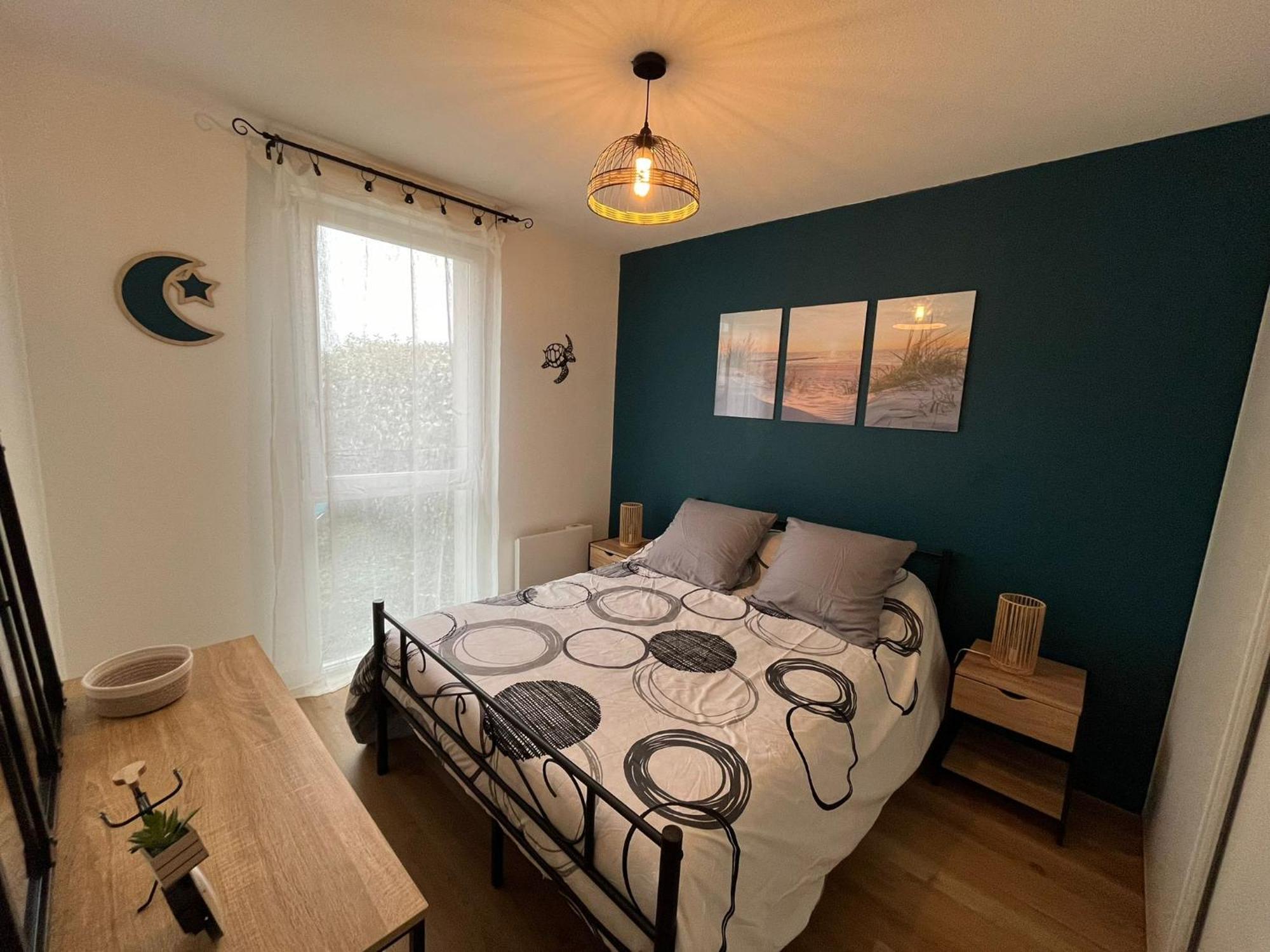 Appartement Avec Jardin A Rochefort מראה חיצוני תמונה